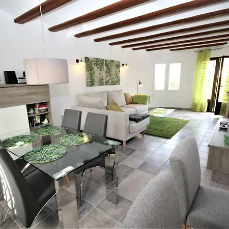 Holiday home Adosado Hoppner T-1418